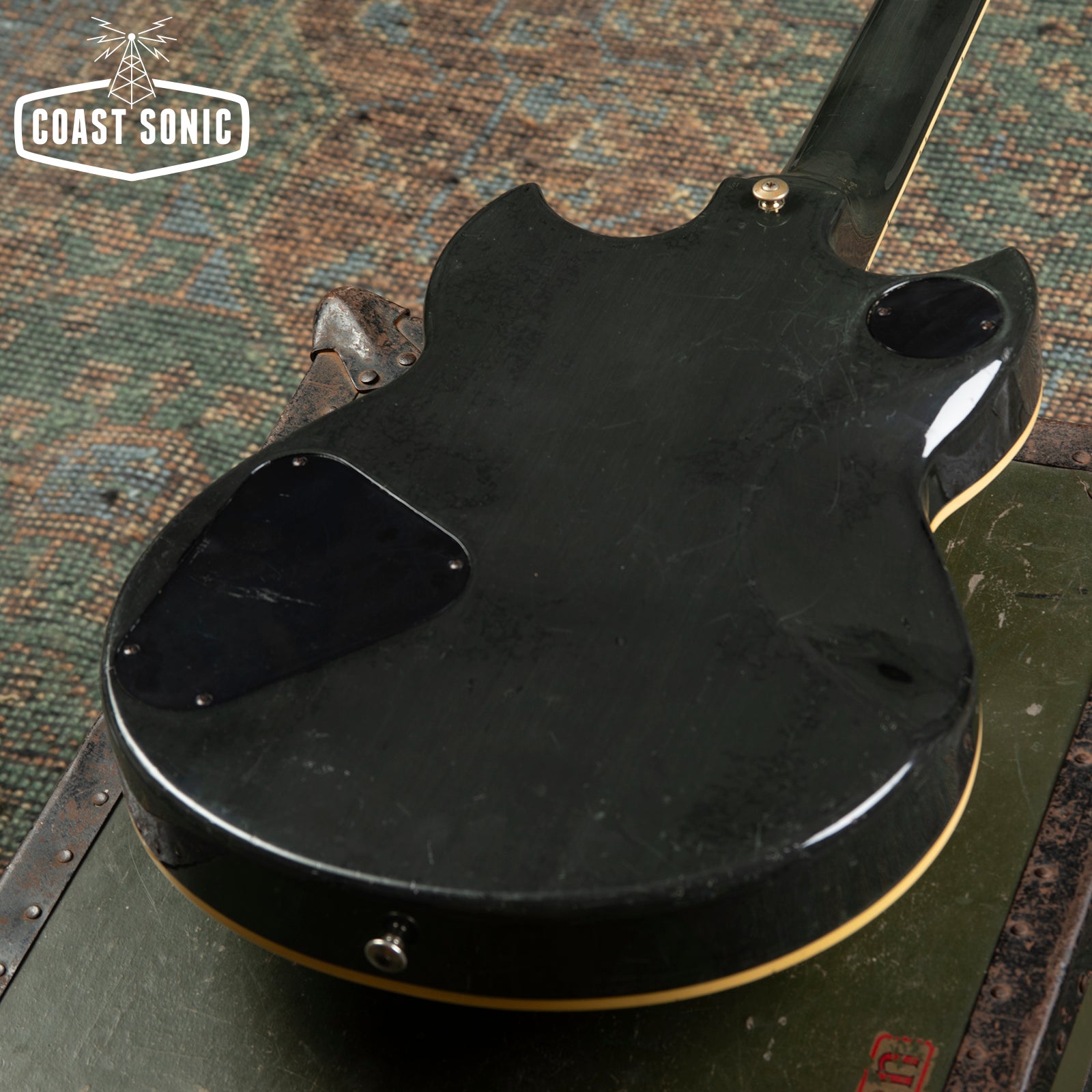 1983 Yamaha SG 1000 Made in Japan with hard case Black