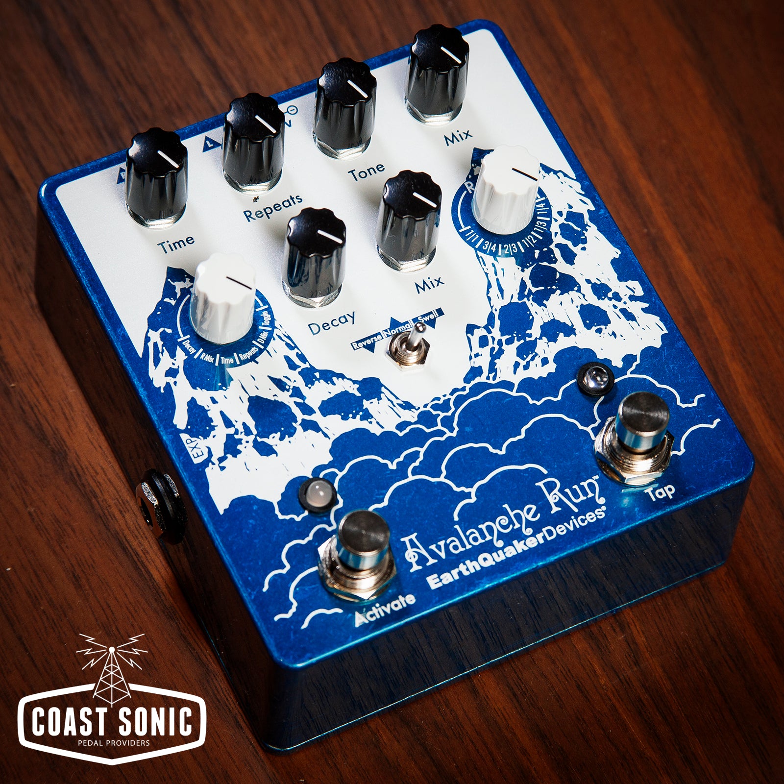 EarthQuaker Devices Avalanche Run V2