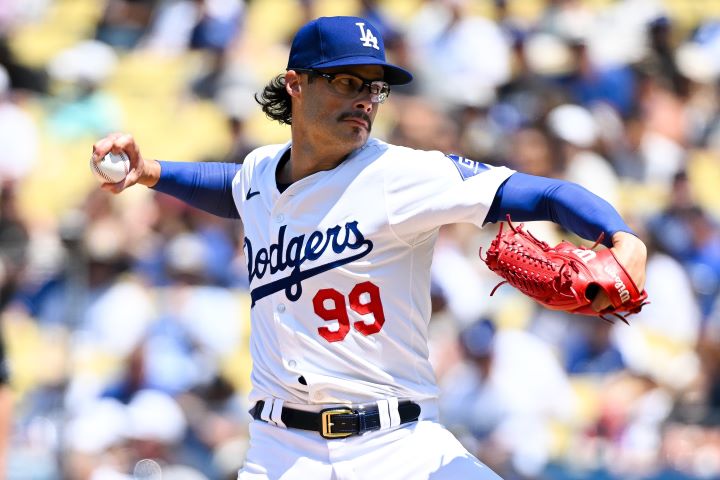 大谷翔平に「17」を譲った37歳右腕、“古巣復帰”への道 ブルペン陣の