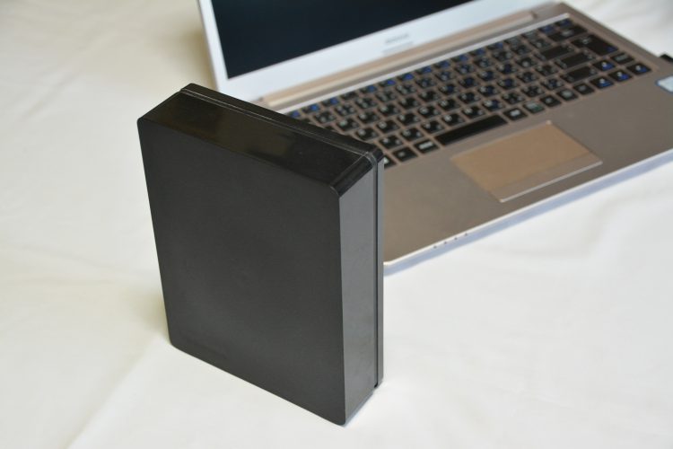 必須】動画編集の容量問題を解決！外付けHDDの超おすすめ5選 | M・E