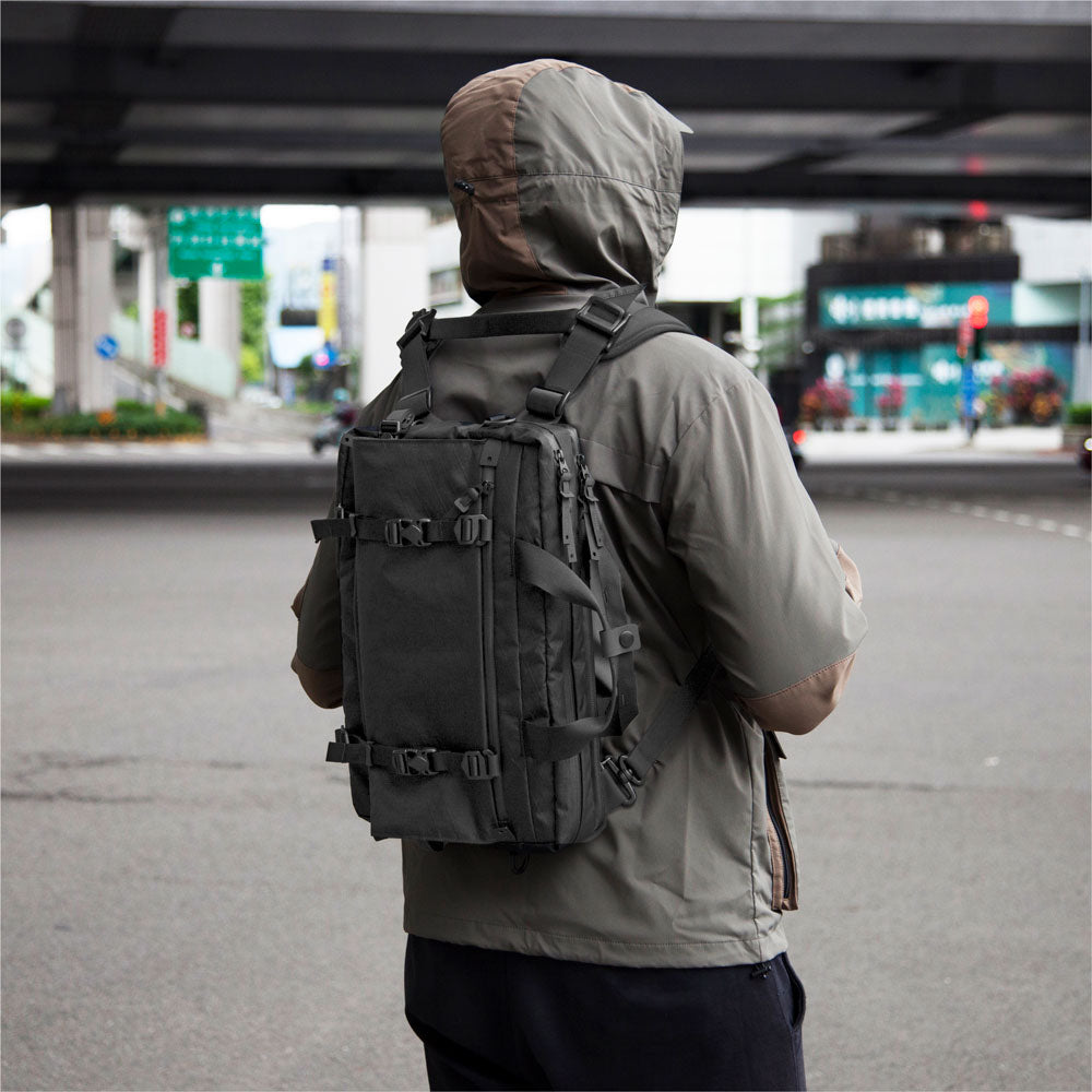 APEX LINER PRO / 2+1 Way Shoulder Bag | CODE OF BELL コードオブ