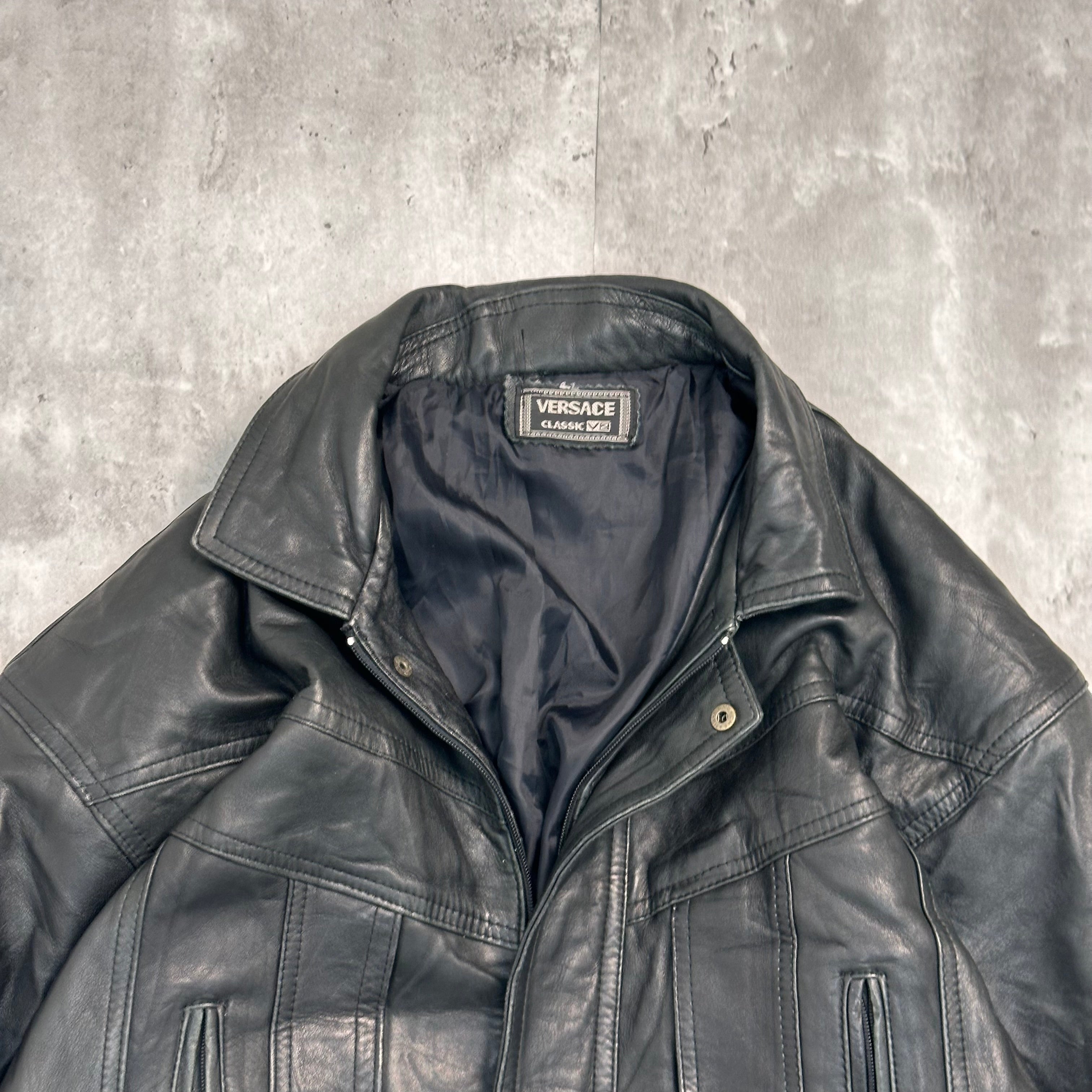 Versace Classic V2 Vintage Leather Jacket - Bootleg – Code Vintage