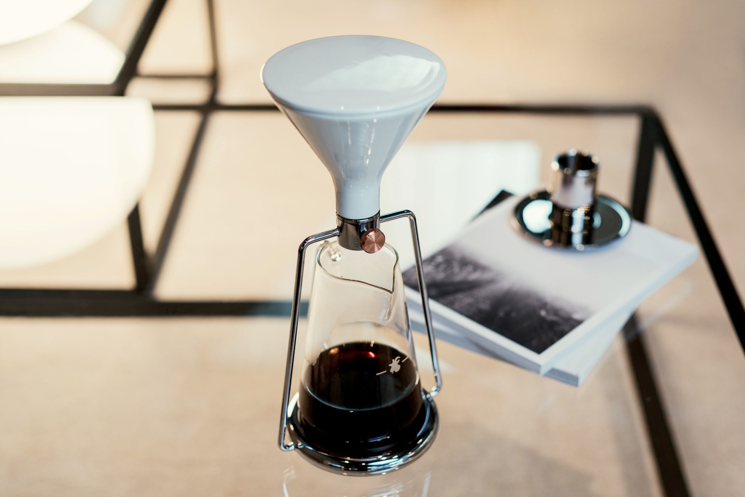 デザインと性能が良すぎる！スマートコーヒーメーカーGINA (ジーナ