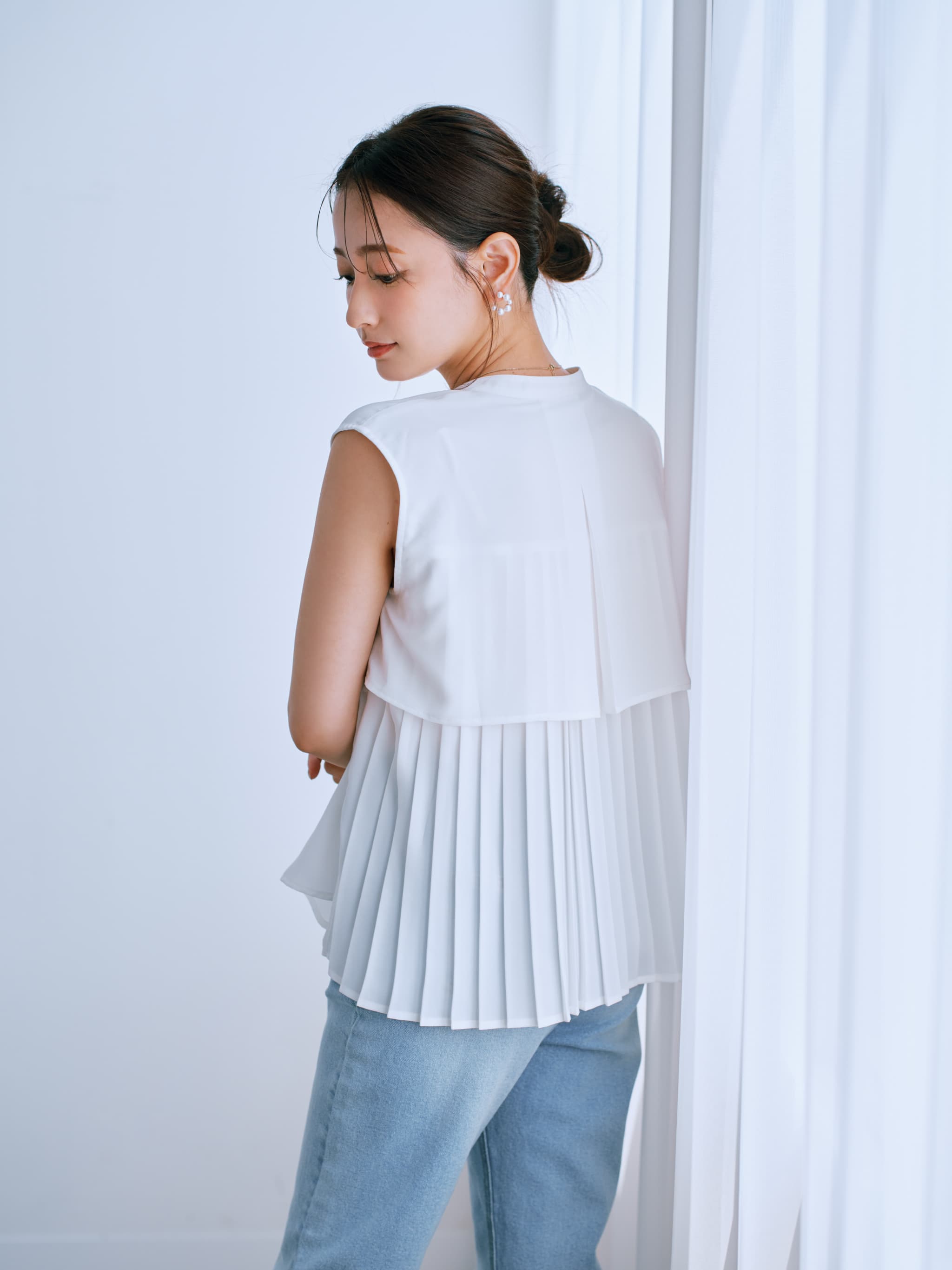 cygne バックフレアーショート丈ブラウス Celine シーニュ cygne