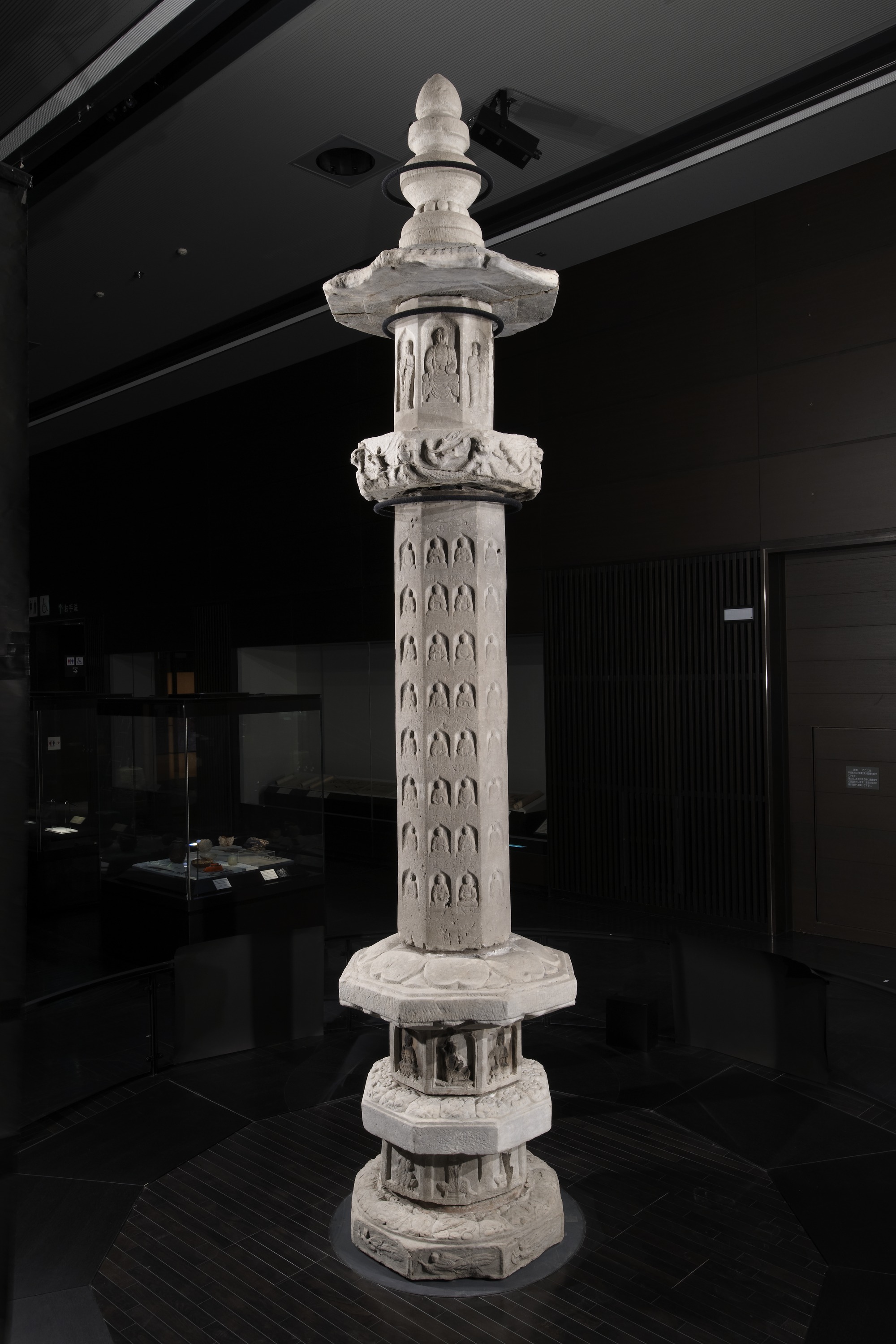 九州国立博物館 | 収蔵品ギャラリー | 重要文化財 多宝千仏石幢