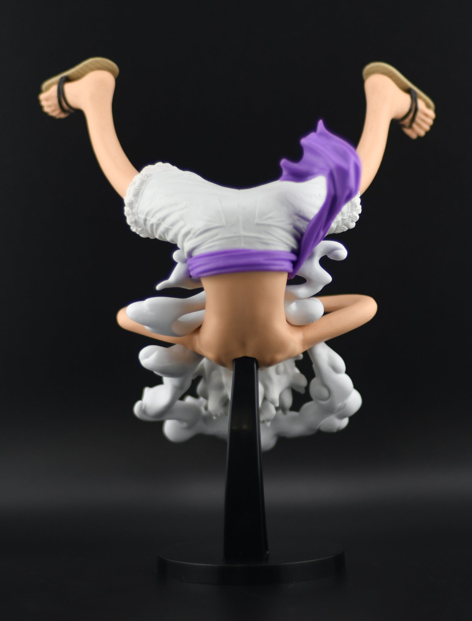 One Piece King of Artist The Gear 5 II Monkey D. Luffy figure