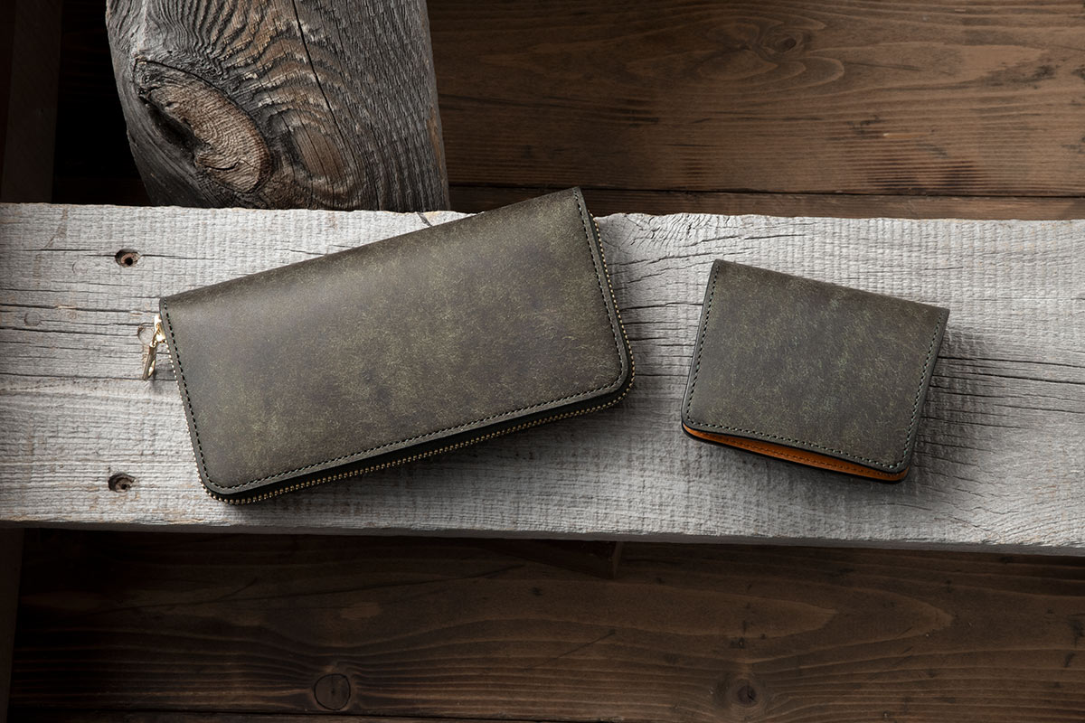 CORBO.新製品 ラウンドファスナー式カード＆コインケース 発売開始の