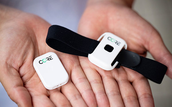 CORE | カラダの深部温度がわかるモニタリングセンサー