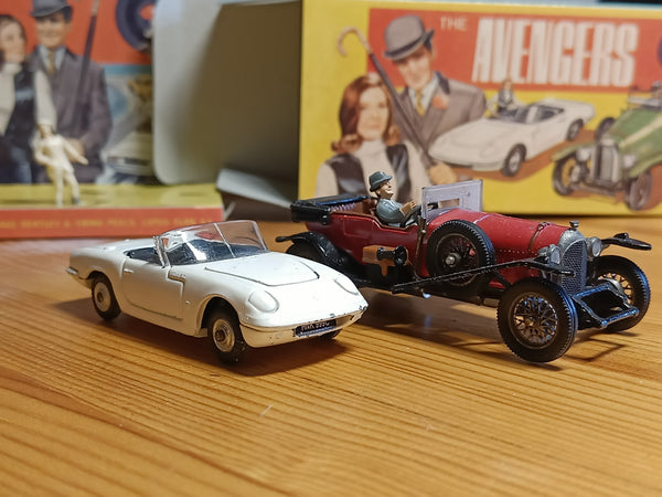 Gift Set 40 The Avengers (1) – Corgi Toys