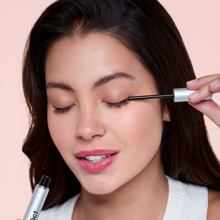 Lashaddict ｱｲﾗｯｼｭｺﾝﾃﾞｨｼｮﾆﾝｸﾞｾﾗﾑ ｱﾄﾞﾊﾞﾝｽ 5ml | 株式会社コスモ