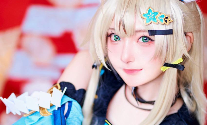 コスプレイヤーしょこら『原神』綺良々、つけまつ毛は「1本1本」付ける