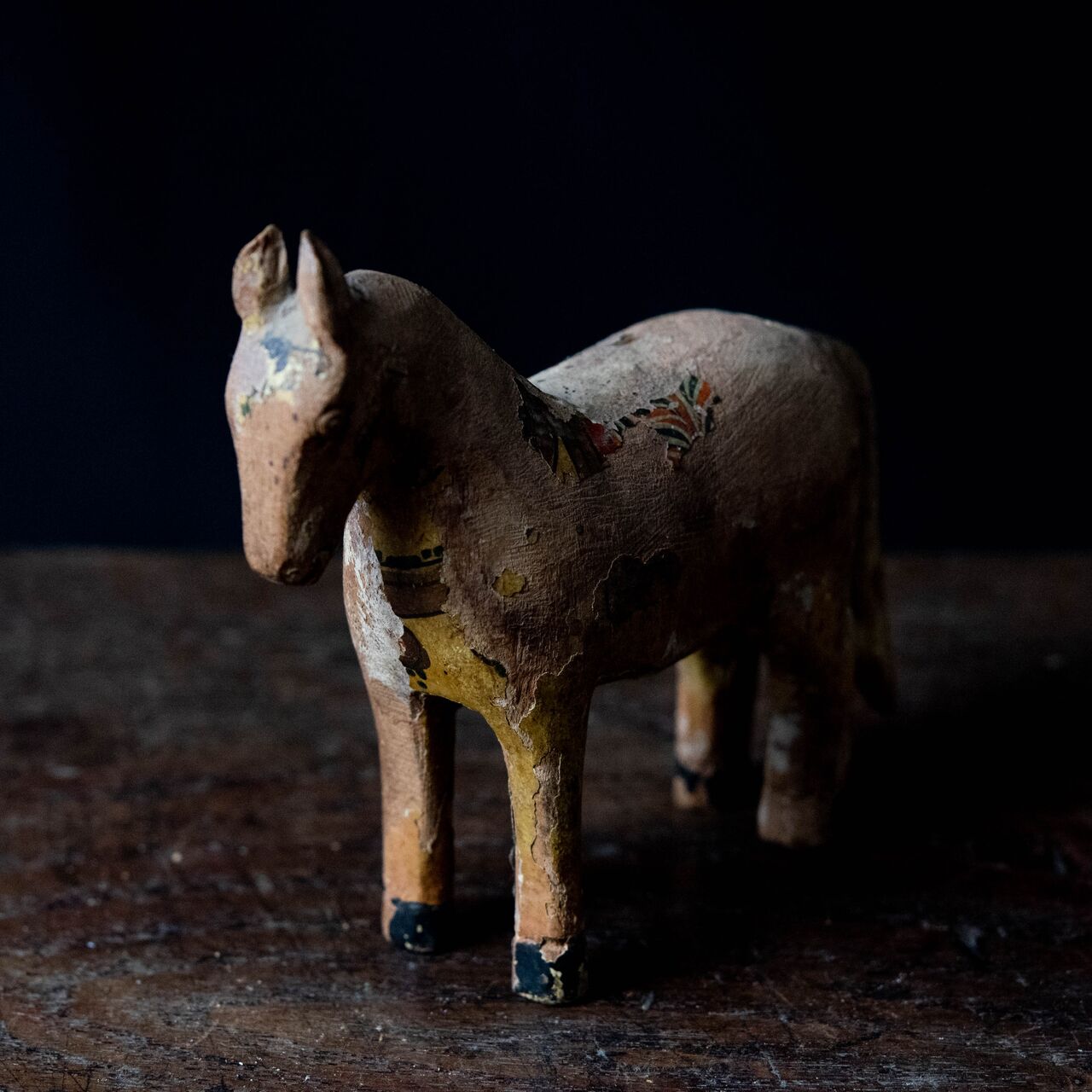 木工芸 :: 馬の置物 小 インド | COTTOU.JP 骨董の通販マーケットプレイス