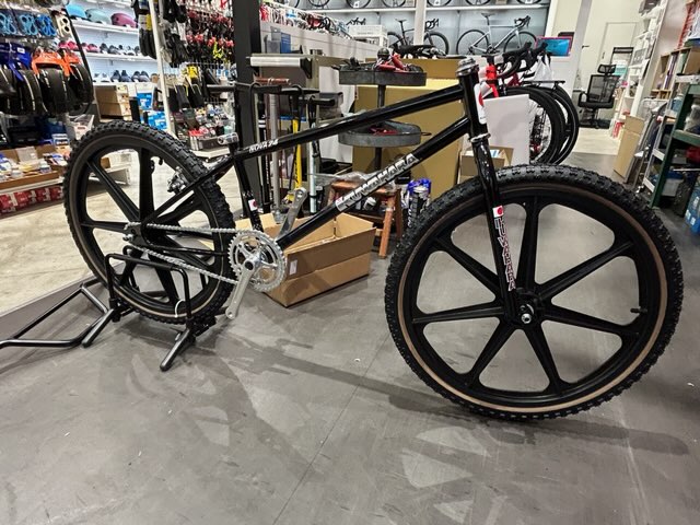 KUWAHARA Nova 24 1st Lot を組み立てました！ – サイクランドマスナガ