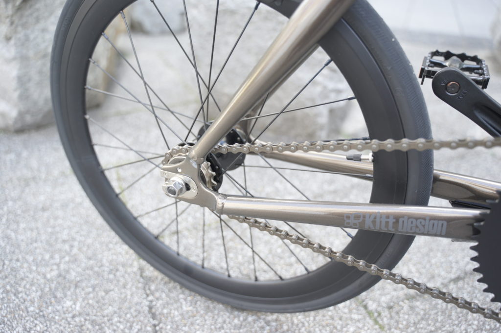 Tern SURGE UNO 50 BRASS 入荷しました！！ | バイシクルショップ 田町