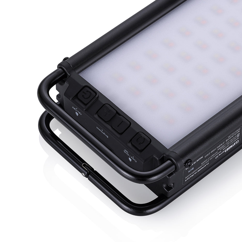 ULTRA 3.0 M-Rechargeable Outdoor Area Light – CLAYMORE USA