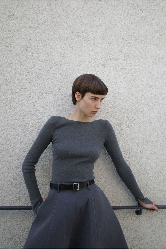 11月21日(金)発売アイテムのご紹介。肌触りの良いコットン混の糸で