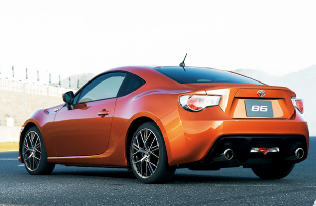 ギャラクシーブルーシリカ 画像｜トヨタ86の7色カラーバリエーションが