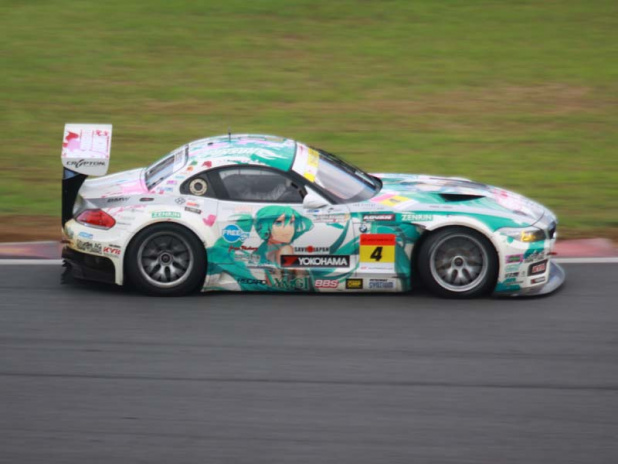 速報。初音ミクZ4 GT300優勝！【痛車 スーパーGT 2011 富士