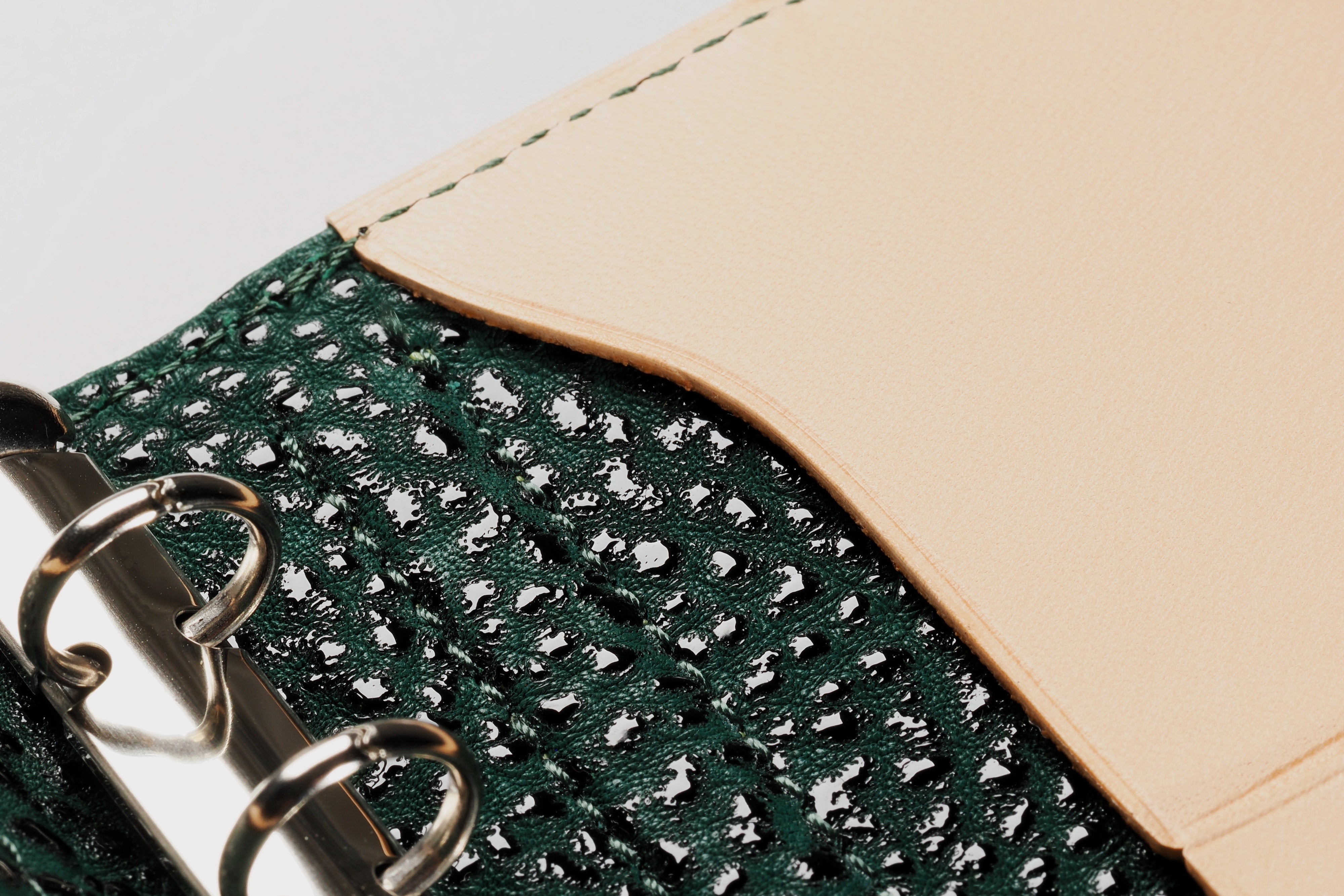 システム手帳 エヌ/ピアス趣味文スペシャル 艶漆（つやうるし） ミニ6