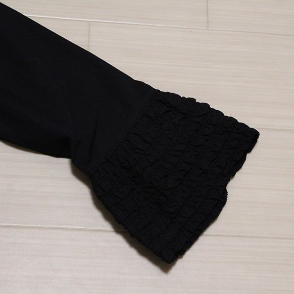 黒ピコフリル×ピンタックローンブラウス - ピンクハウス通販