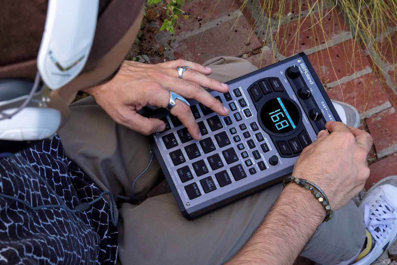 Rolandより「SP-404MKII」発売！人気のサンプラー「SP-404シリーズ」が
