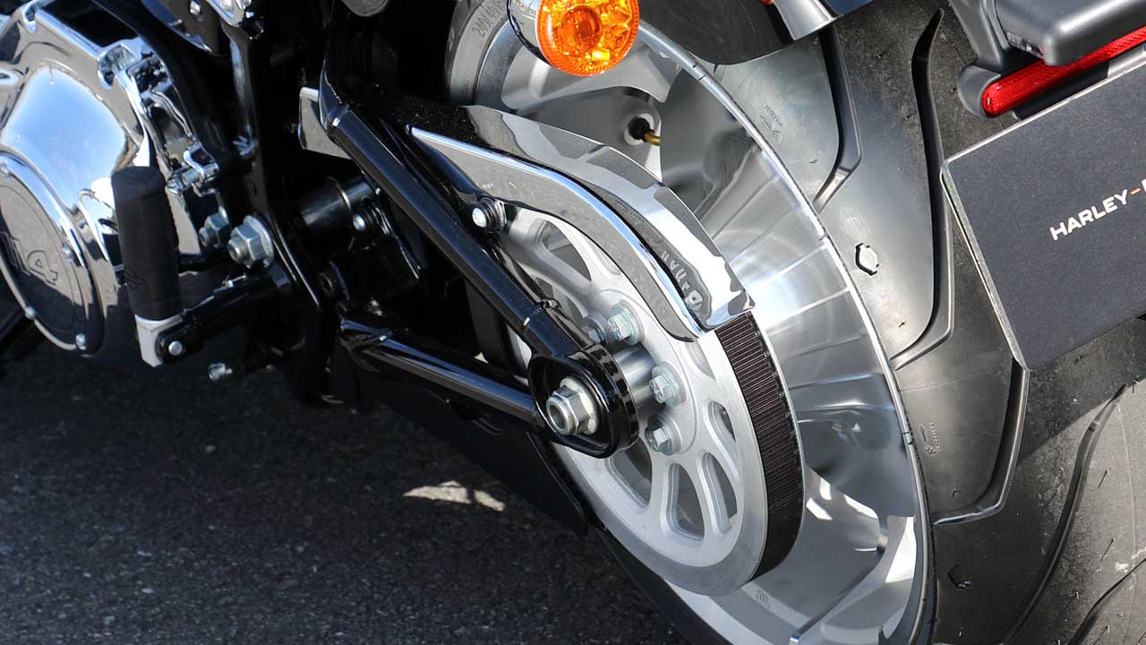 ハーレーは何でベルトドライブなの!? - 【公式】CLUB HARLEY（クラブ