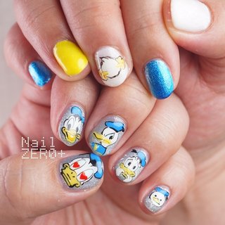 2026年】新着順｜イエロー(黄)/#ドナルドダックのネイルデザイン