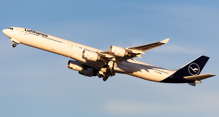 04484 Phoenix Lufthansa / ルフトハンザドイツ航空 A340-600 D-AIHF 1