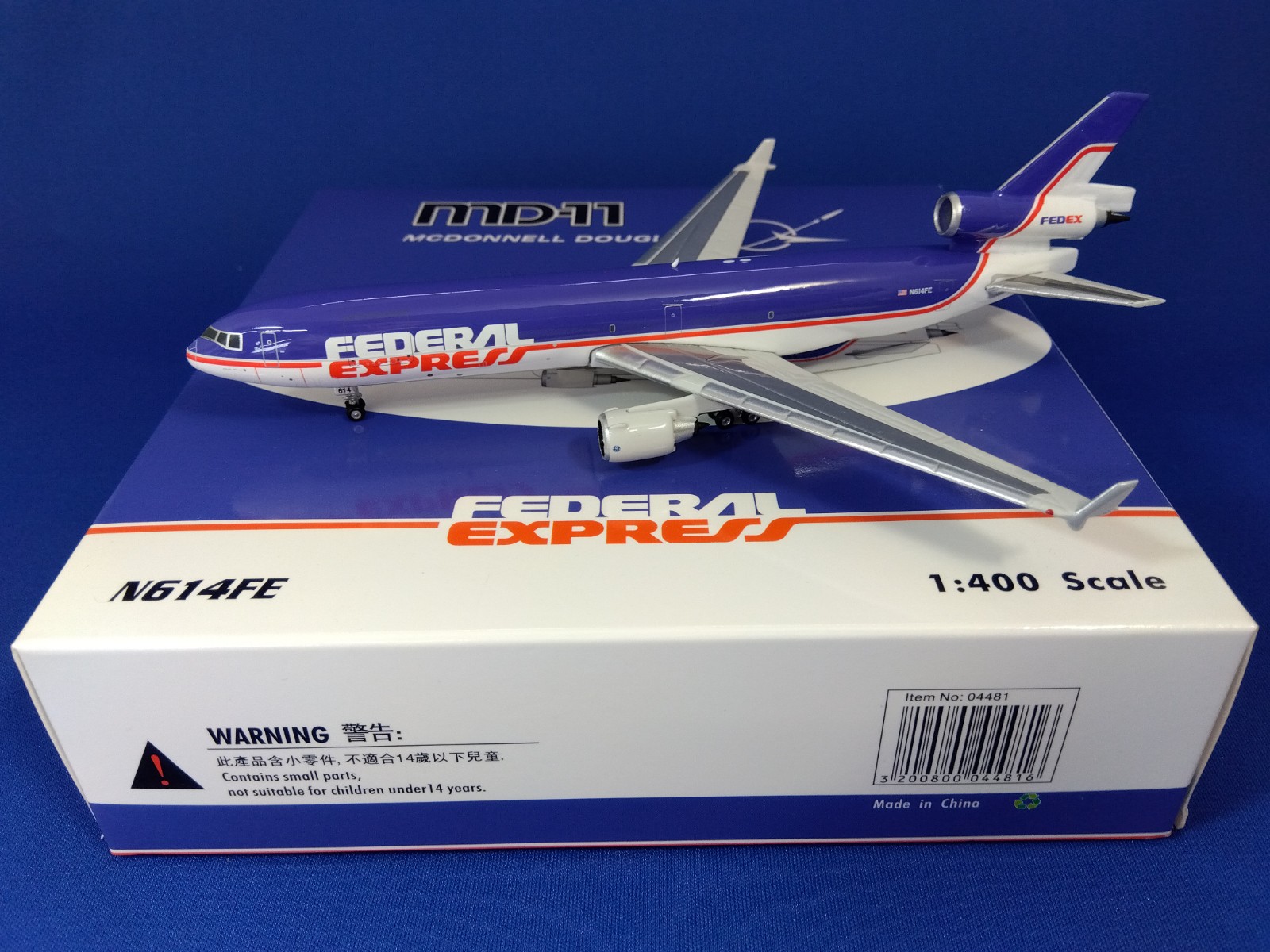 04481 Phoenix FedEx / フェデックス MD-11F Old livery N614FE 1:400