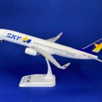BC1331 EVER RISE SKYMARK / スカイマーク B737-800W JA73AA 1:130
