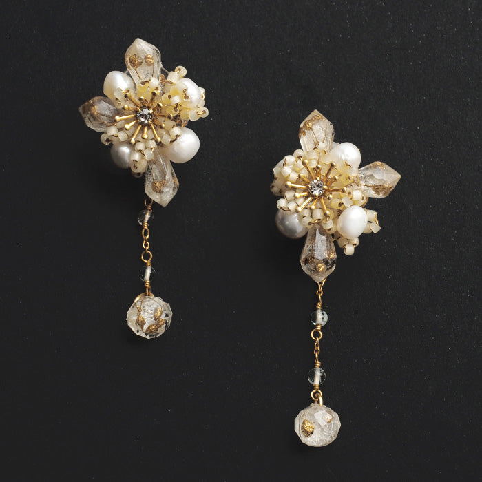 jouer avec moa?（ジュエ・アヴェック・ モア？）ハンドメイド樹脂