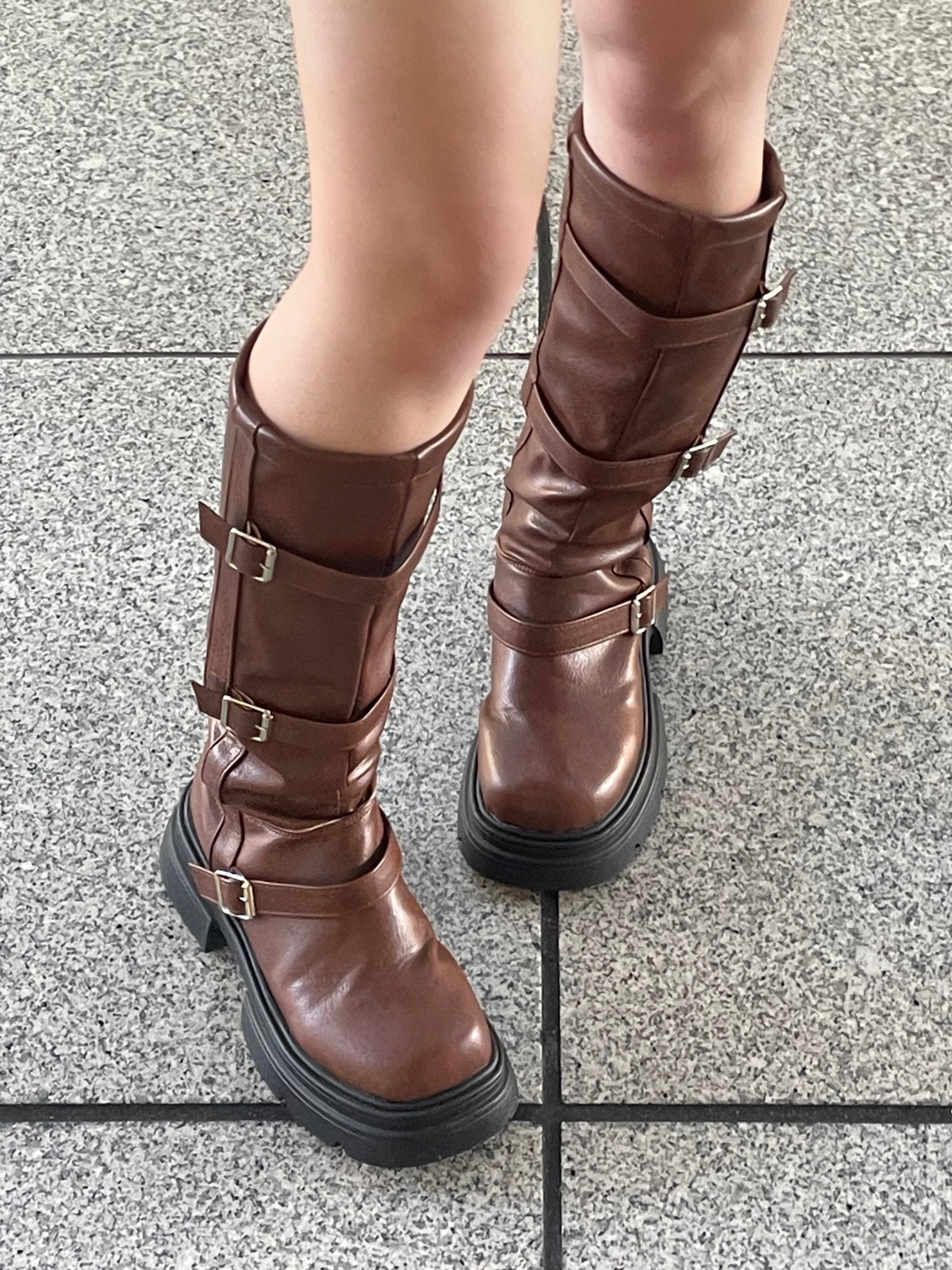 レザートリプルベルトブーツ DPB74067 – CRAMMY