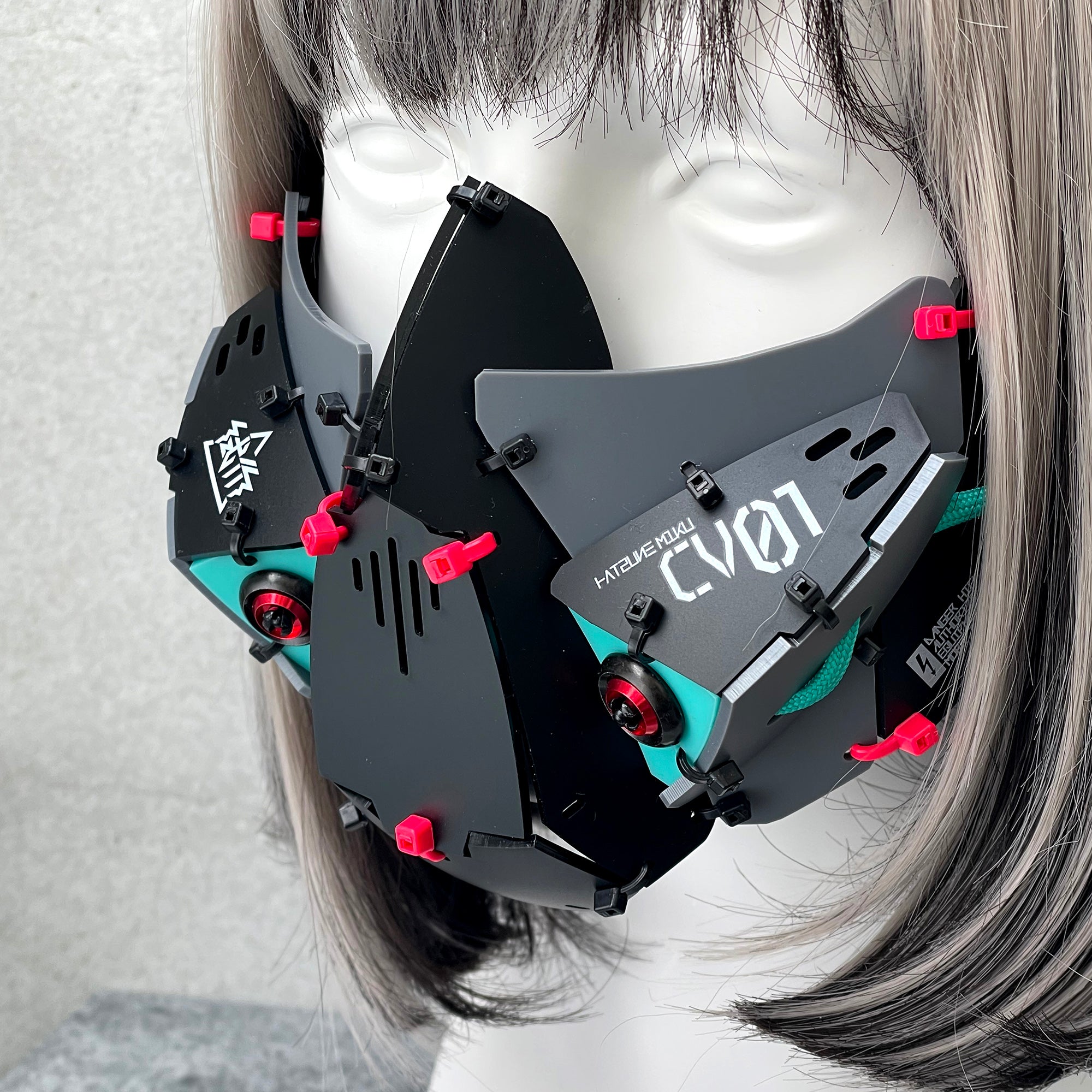 Armored mask [mask] – 中央町戦術工芸