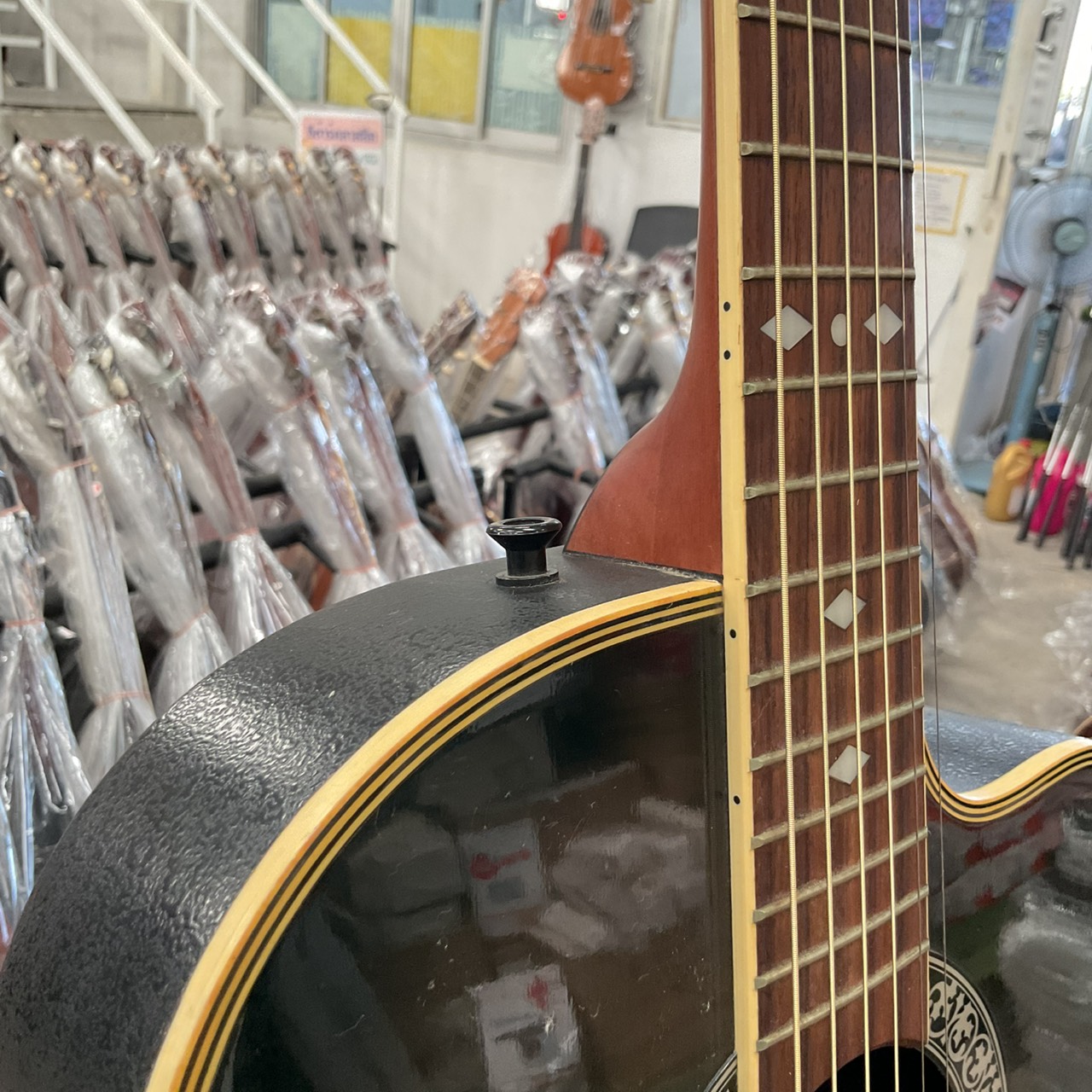 กีต้าร์โปร่งไฟฟ้า ARIA : AMB-35 BKS - ร้านเครื่องดนตรีมือสอง