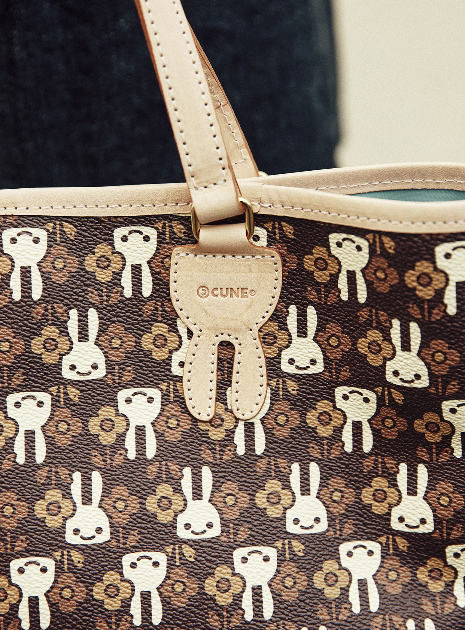 花グラムミニトートバッグ｜ウサギがいる｜CUNE ONLINE STORE