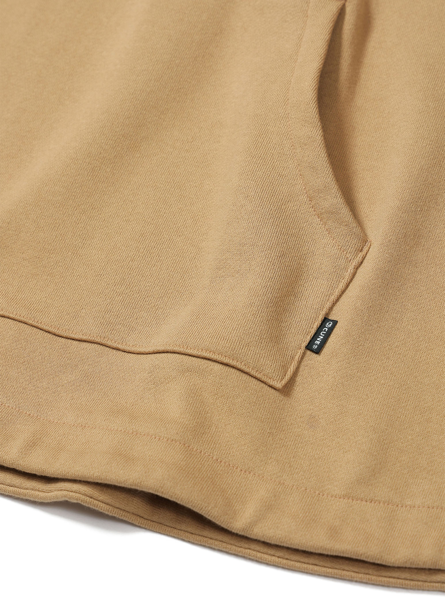 ポンチョパーカー｜ウサギがいる｜CUNE ONLINE STORE