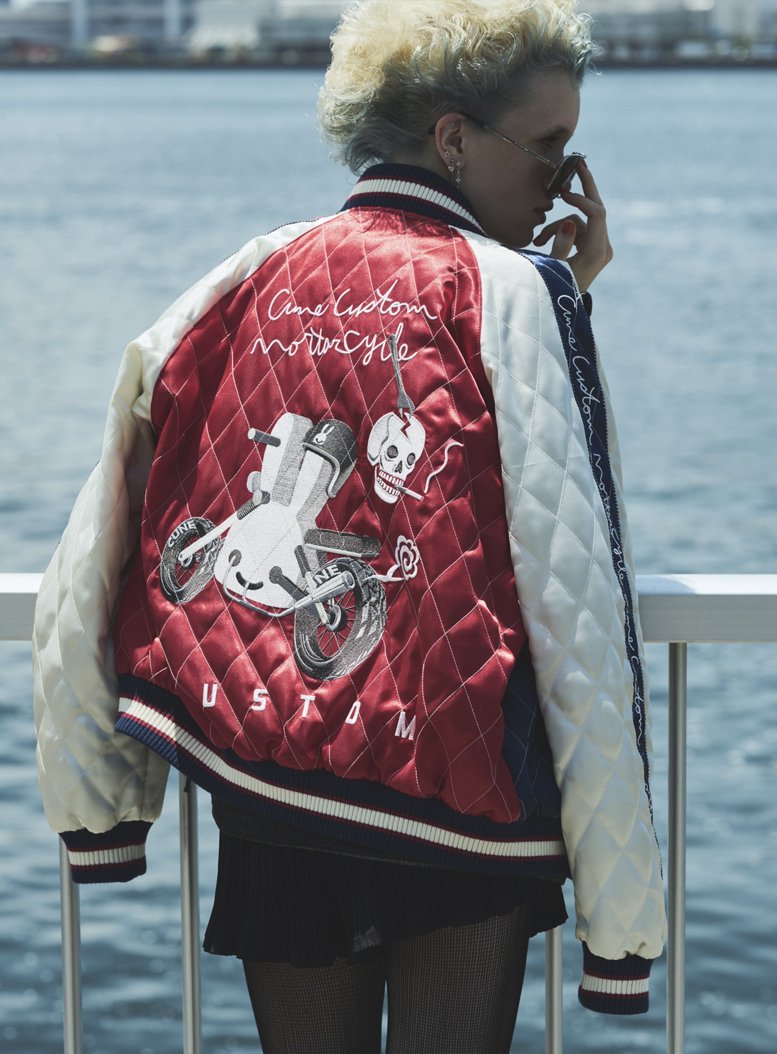 バイク＆シガレッツ リバーシブルスカジャン｜ウサギがいる｜CUNE