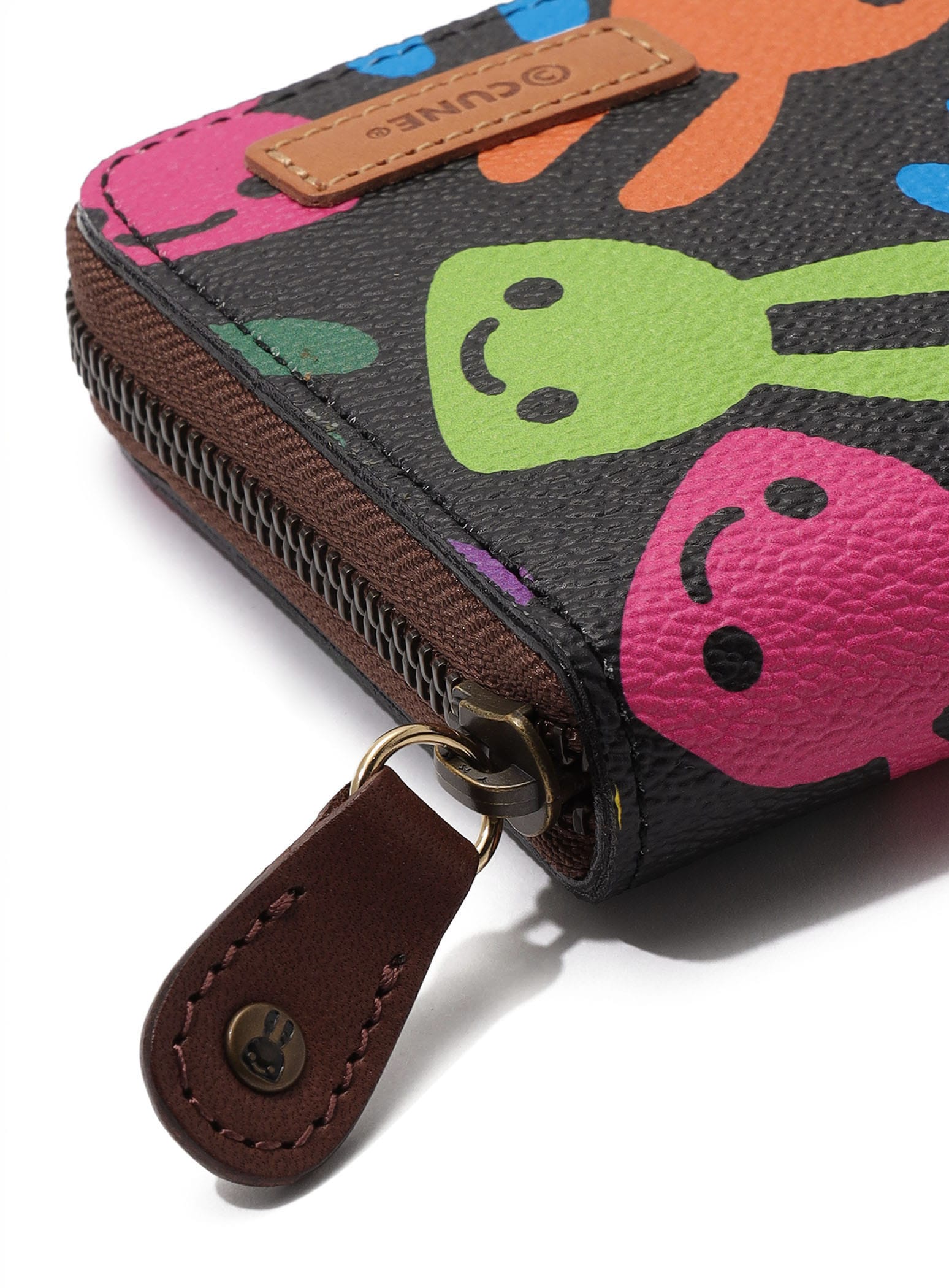 CSPロングウォレット カラフルウサギ｜ウサギがいる｜CUNE ONLINE STORE