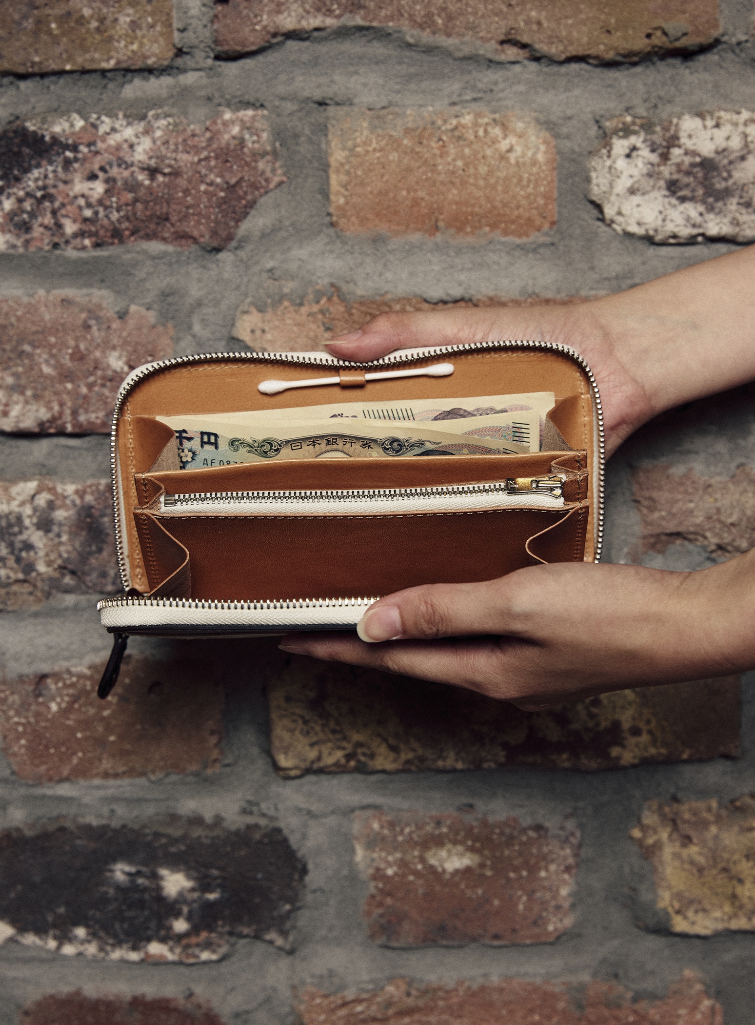 レザーロングウォレット｜ウサギがいる｜CUNE ONLINE STORE