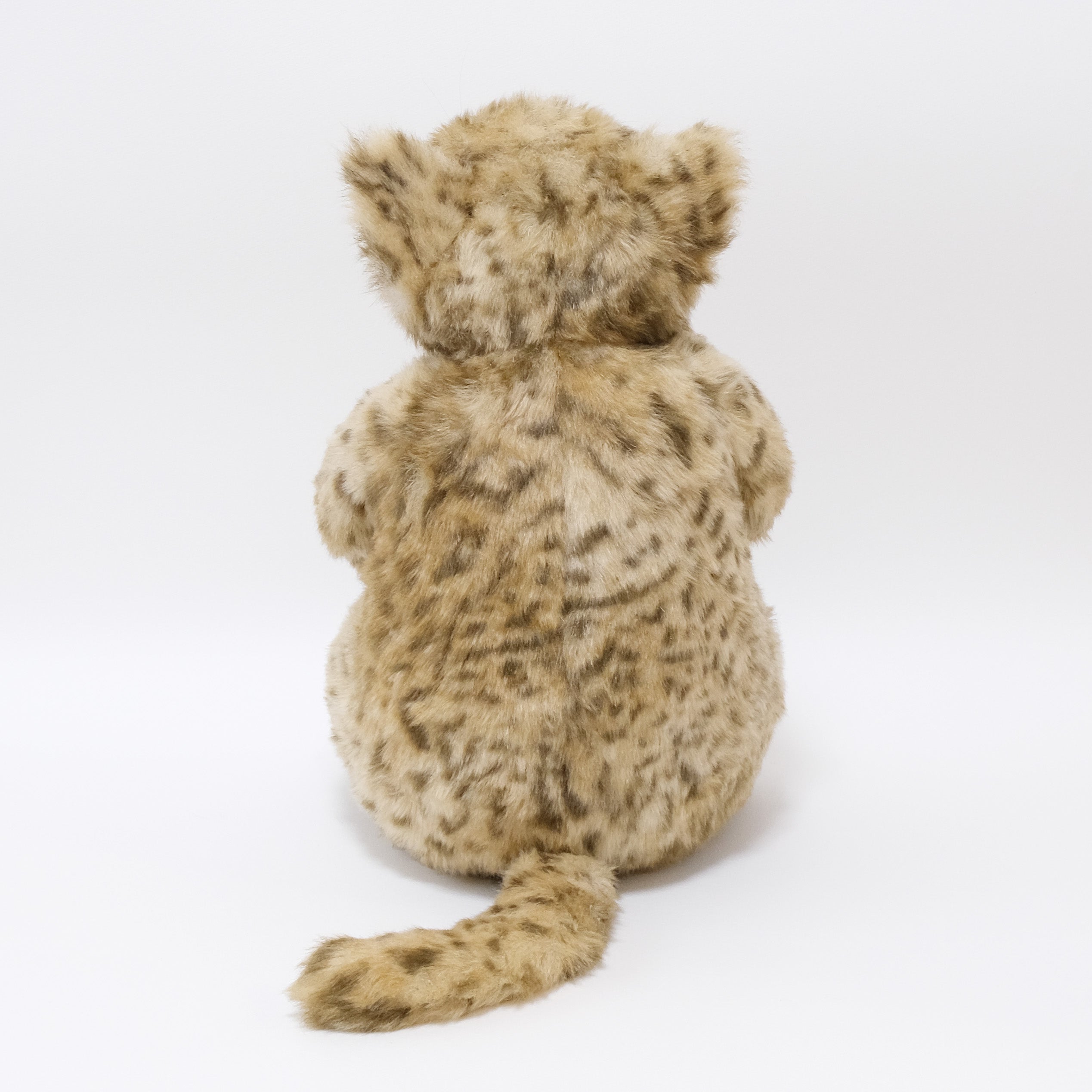 ピンカートン Pinkerton 猫のぬいぐるみ – Cuddly公式オンラインショップ