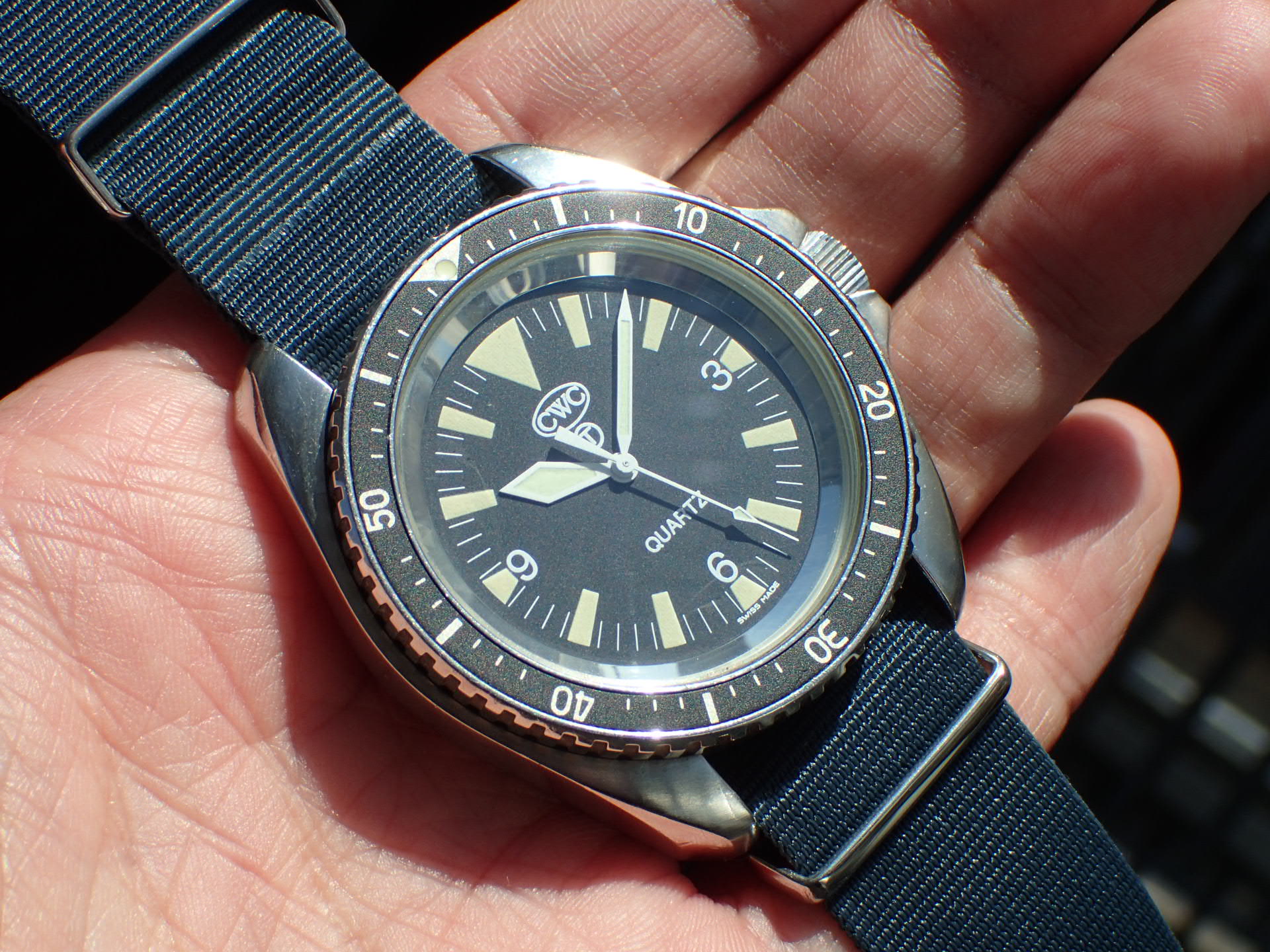 CWC イギリス海兵隊 0555 ダイバーズウォッチ クオーツ 1990年代