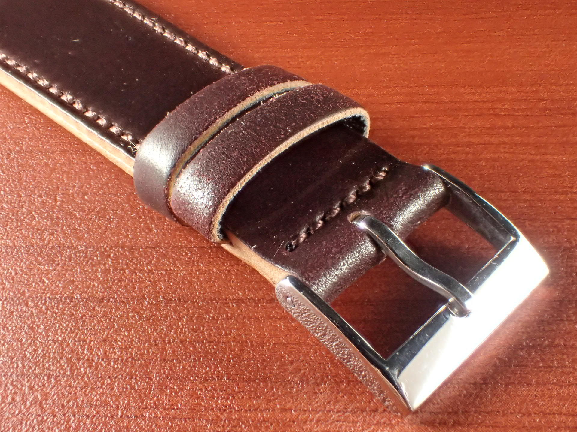 ホーウィン シェルコードバン革ベルト バーガンディ 18、20mm