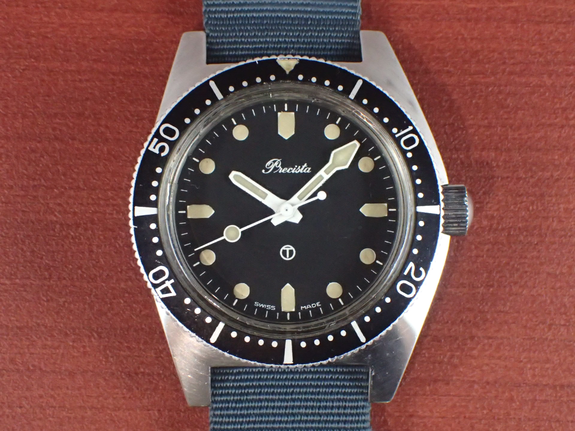 プレシスタ イギリス海軍 ダイバーズウォッチ オートマチック 1980年代