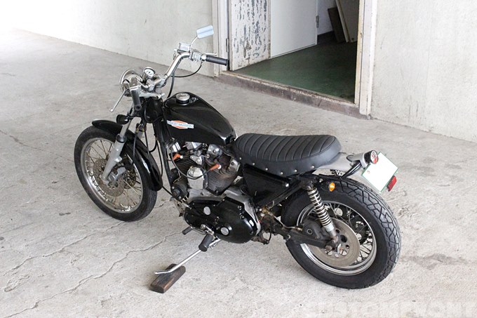 ハーレー アイアンショベル XLH1000 1980のスクランブラー・EAST URBAN