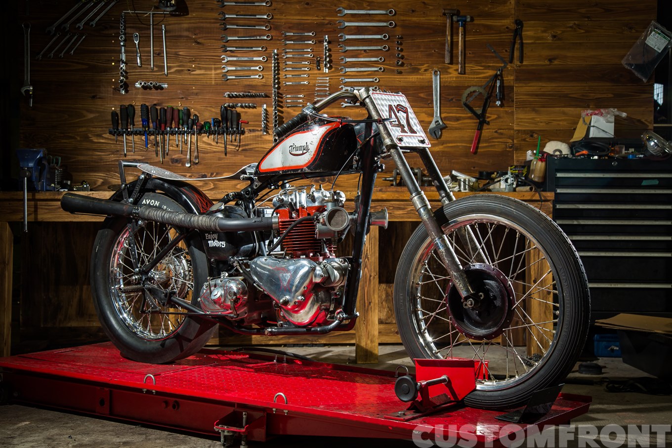 トライアンフ ドラッグレーサーカスタム T100 1947・エンジョイ