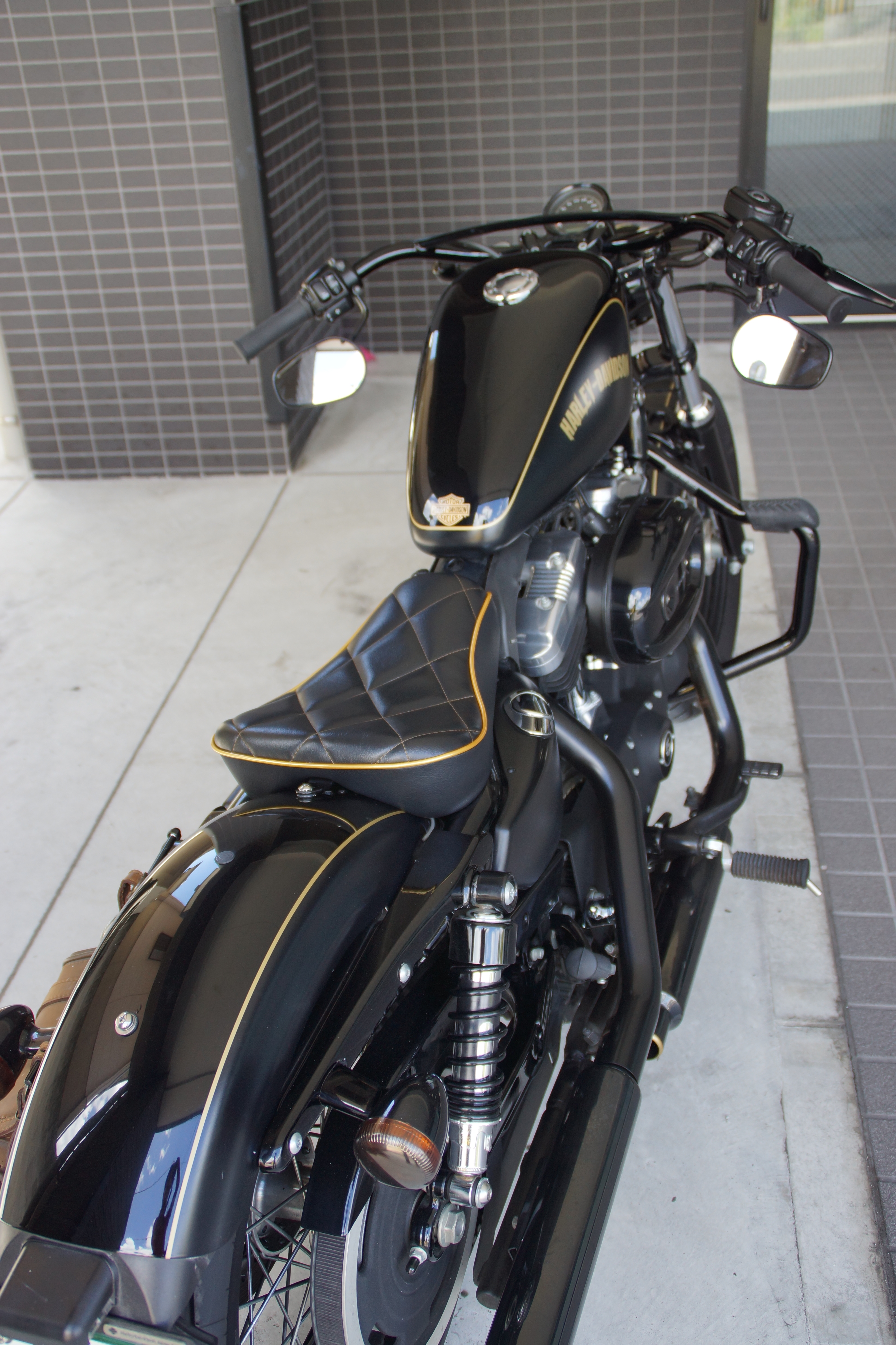 ハーレーXL1200X シート張替え 装着画像 - CUSTOM SEAT