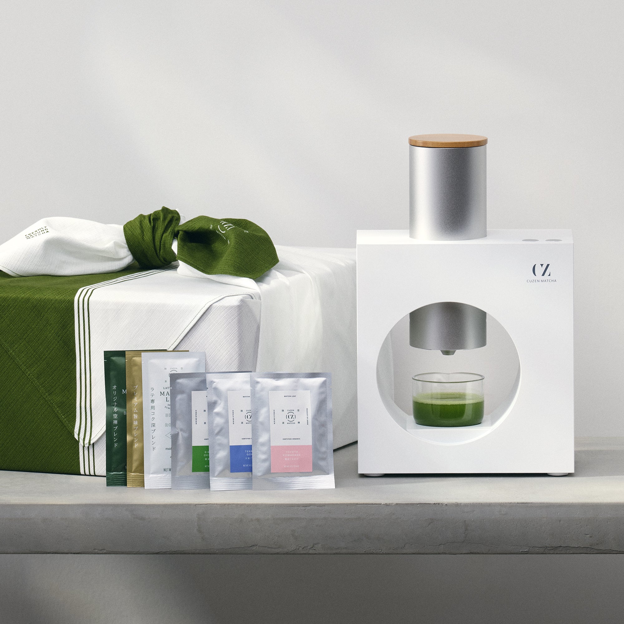 Cuzen Matcha I Matcha Maker Gift Kit w/ Matcha Leaf and furoshiki