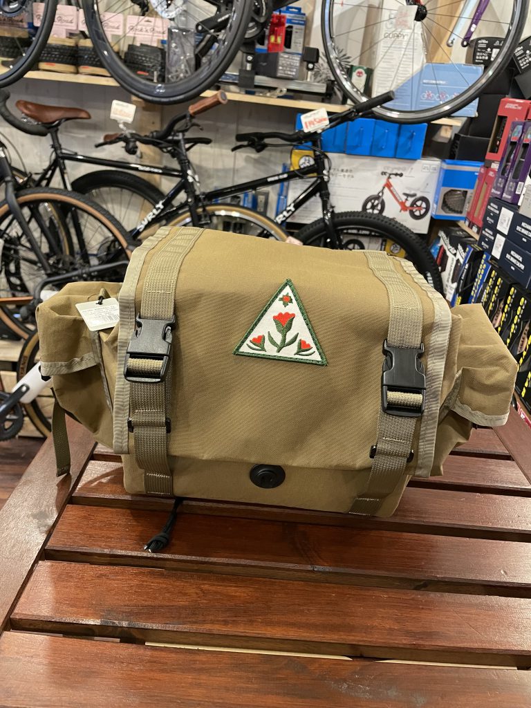 ULTRA ROMANCE「ウルトラロマンス」/ fabio's chest が入荷しており