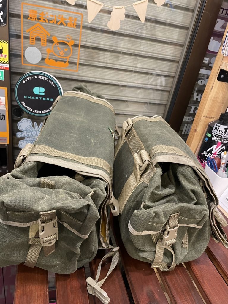 2022年12月☆ULTRA ROMANCE「ウルトラロマンス」が入荷しております