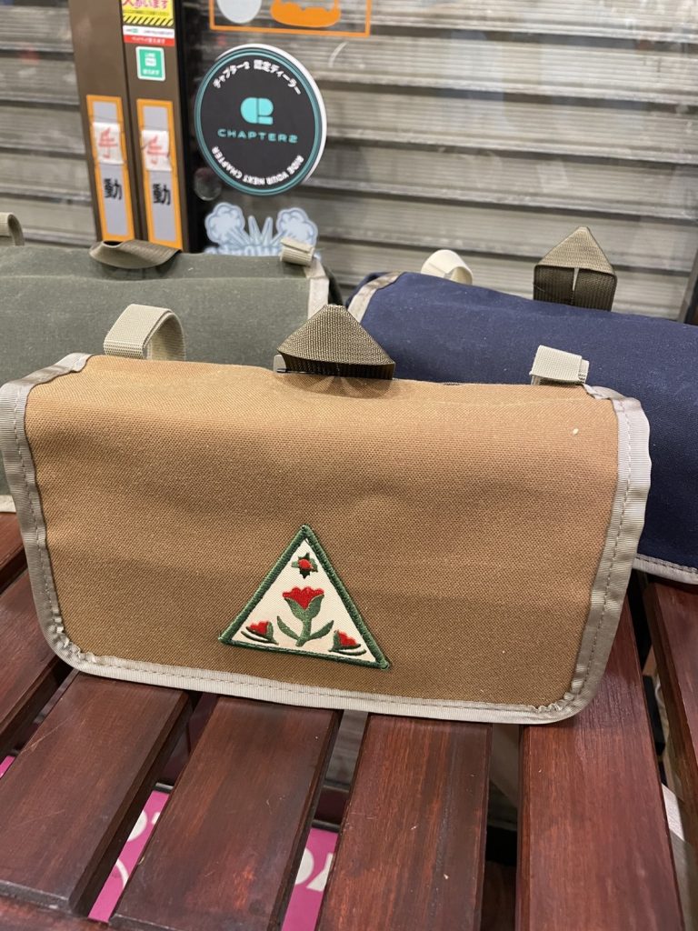 2022年12月☆ULTRA ROMANCE「ウルトラロマンス」が入荷しております